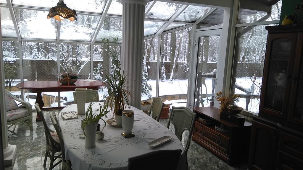 Podkowa Bed & Breakfast